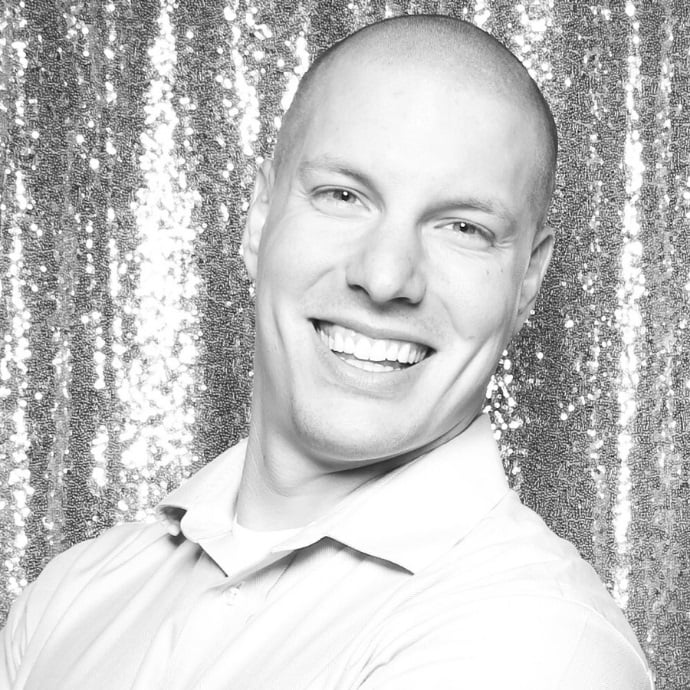 Nik Champion, Agency Owner