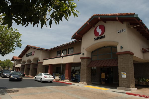 Safeway Store Front Picture at 2980 E Capitol Expy in San Jose CA