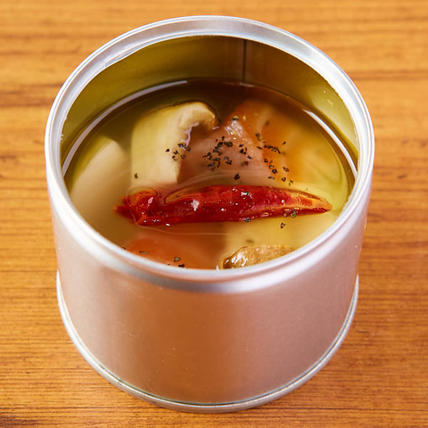 サーモンときのこのオイル煮
