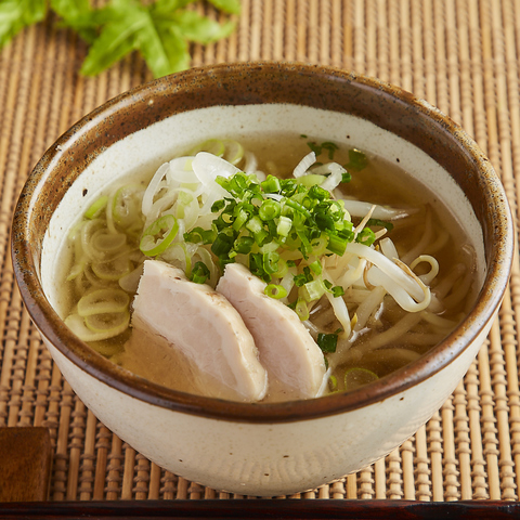 〆のあご出汁ラーメン
