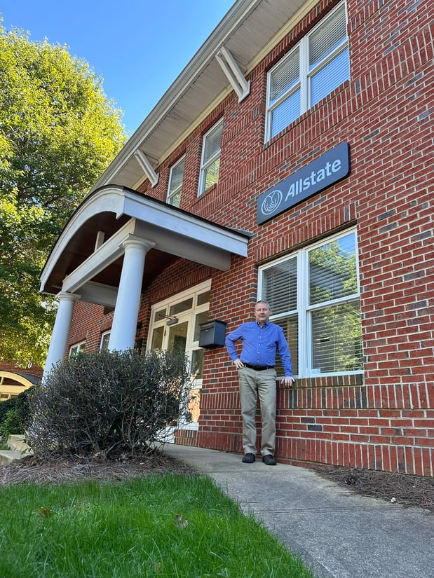 At the Allstate Agency of Peter Uliciansky, we strive to offer services and solutions that provide opportunities for customers to feel empowered and secure. Our team is prepared to support your goals and to accompany you on your journey to protection for you and your loved ones.