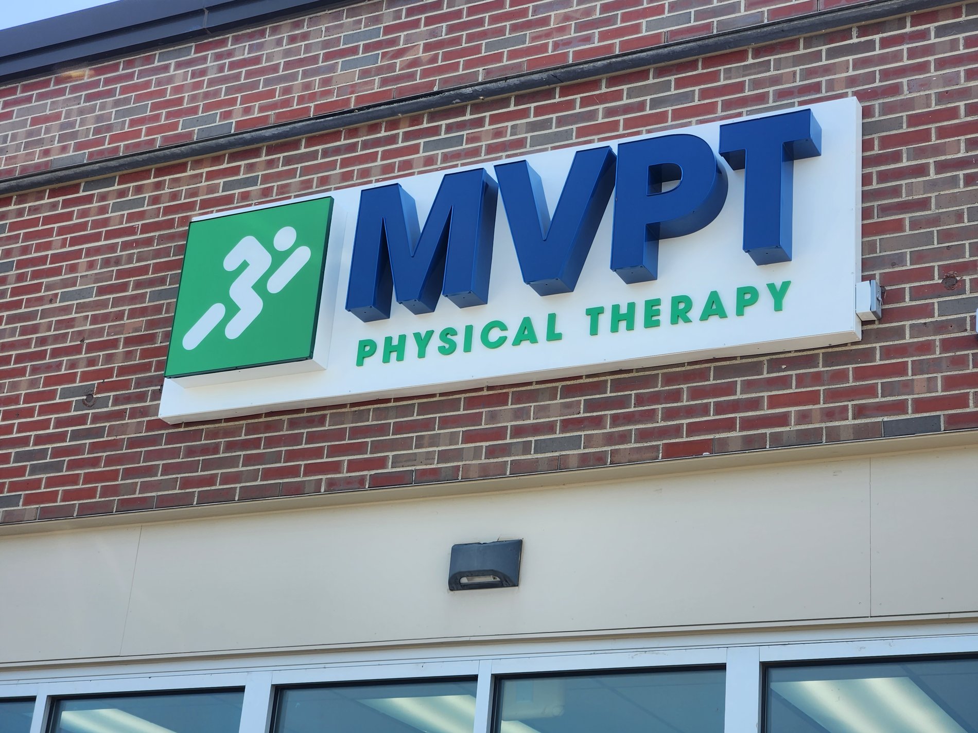 MVPT Athol - front sign close