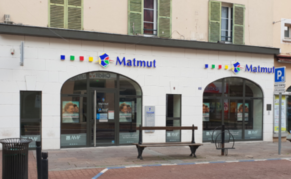 Façade de l'agence au 26 Rue Jean Jaurès à Montereau-Fault-Yonne