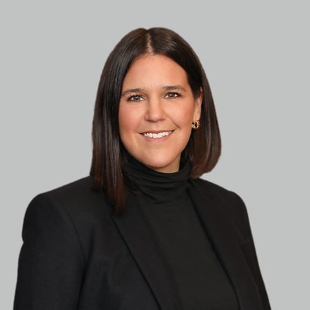 Katie Lennon Advisor Headshot image