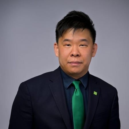 Headshot of Minjie Huang - TD Premier Banker