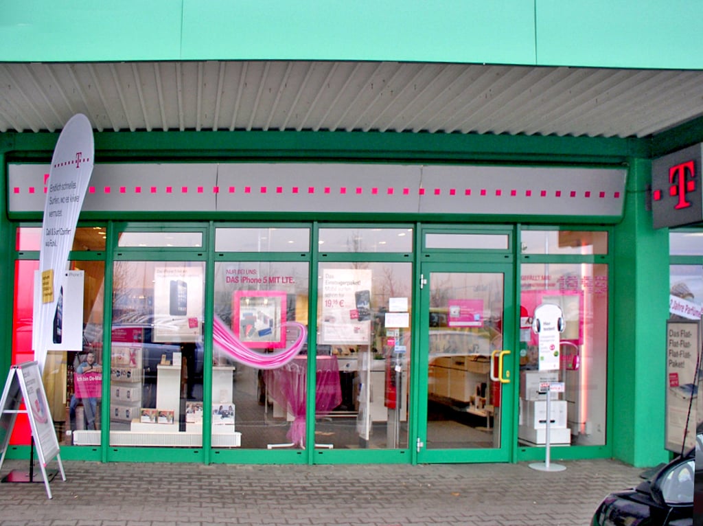 Store photo
