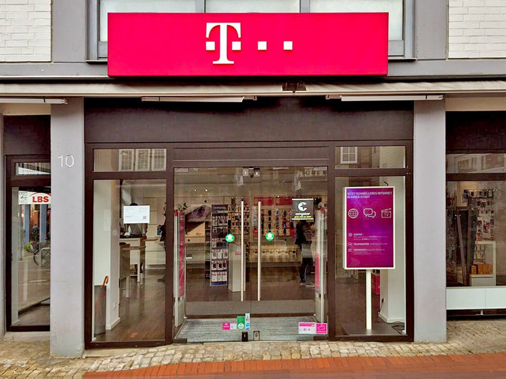 Store photo