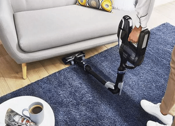 Bien choisir son aspirateur Balai dans votre magasin de Boulanger Nantes Paridis !