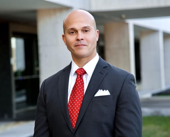 Carousel Associate Image