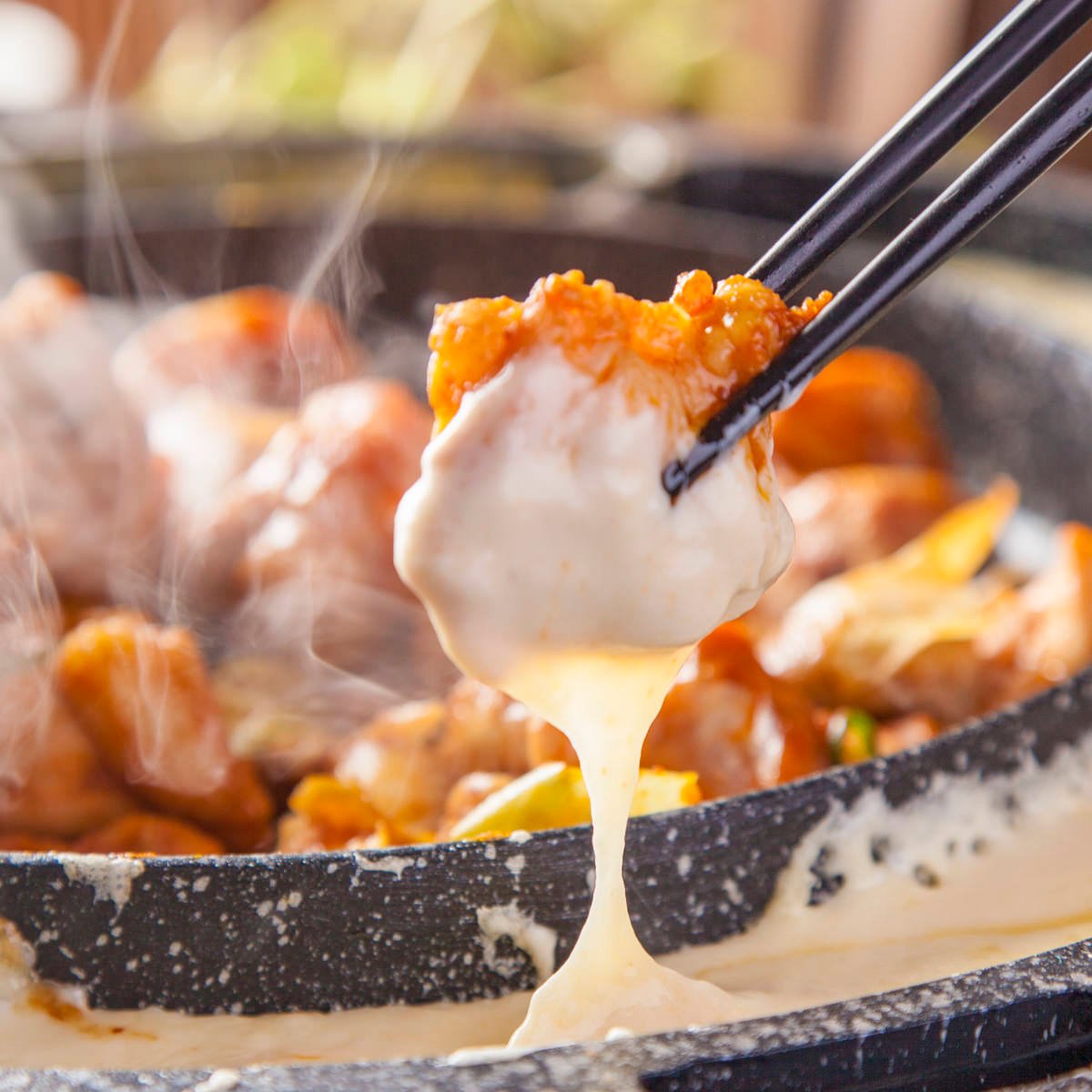 【ワケあり】空席の多い時間&曜日限定!贅沢肉×チーズで大満足♪《1.5時間飲み放題付き》5品 1980円