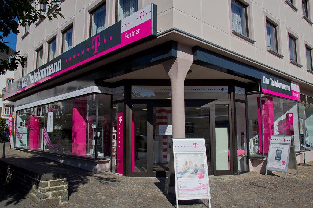 Store photo