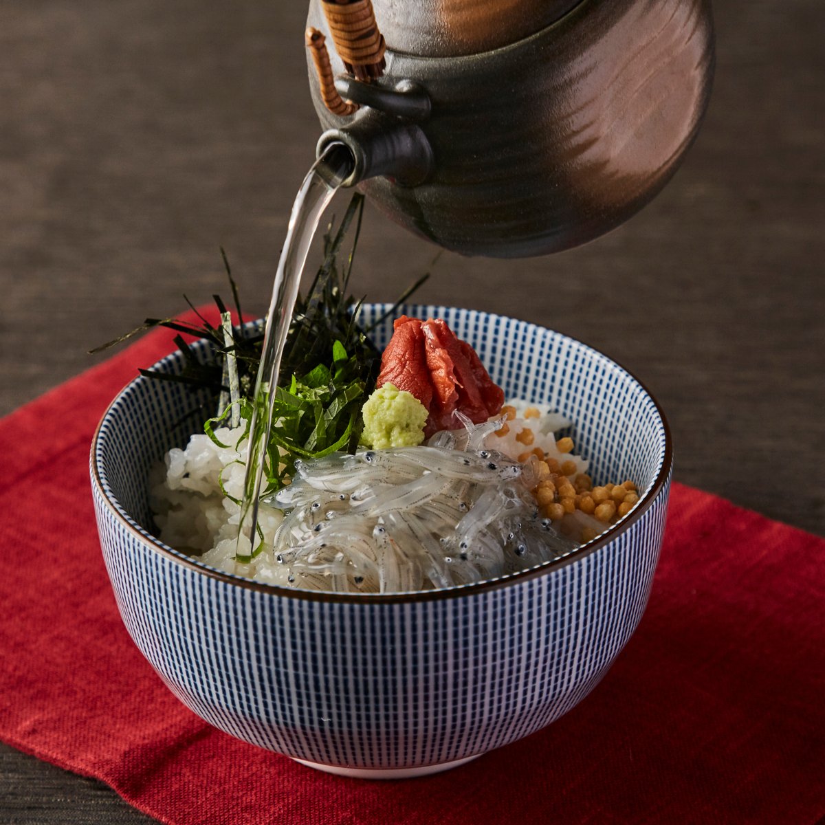 お茶漬け 生しらすと梅