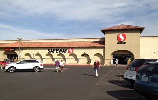 Safeway Store Front Picture at 13503 Camino Del Sol in Sun City West AZ