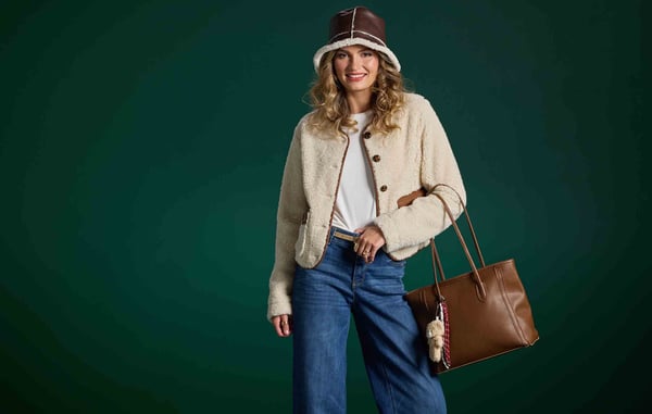 boutique clothing for women, women's clothing, trendy fashion for women, boutique near me, holiday dresses, affordable women's clothing, holiday tops, holiday sweaters, women's holiday clothes, holiday clothes for women, women's sweaters, women's jeans, women's denim