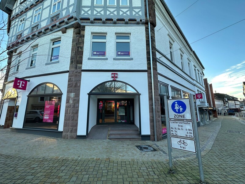 Store photo