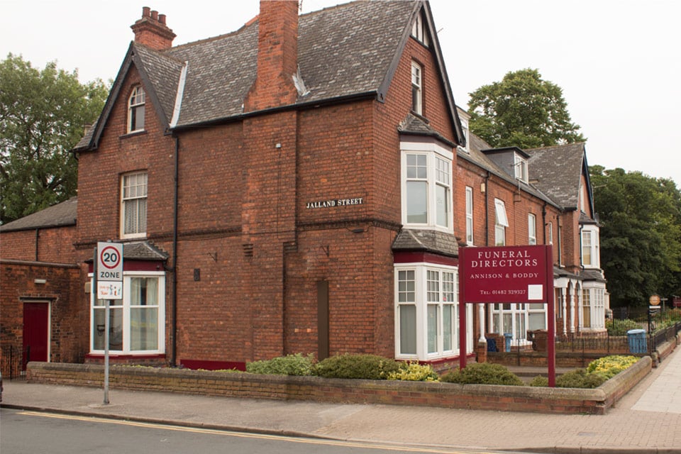 T S Annison & R Boddy Funeral Directors in Kingston Upon Hull