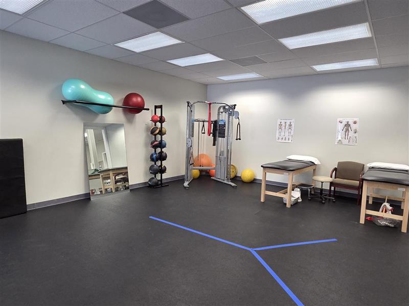 240 West Seneca Street
Suite 12
Manlius, NY 13104
United States
MVPT Treatment room with equipment and PT Tables.
