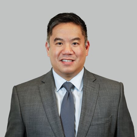 Andrew Fong Advisor Headshot image