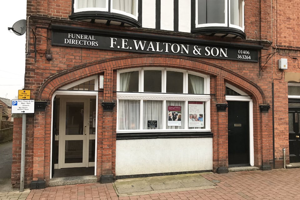 F E Walton & Son Funeral Directors in Long Sutton