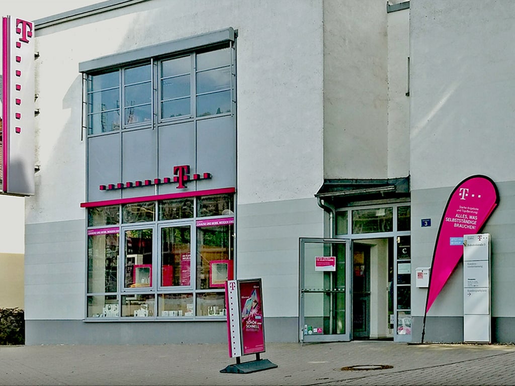 Store photo