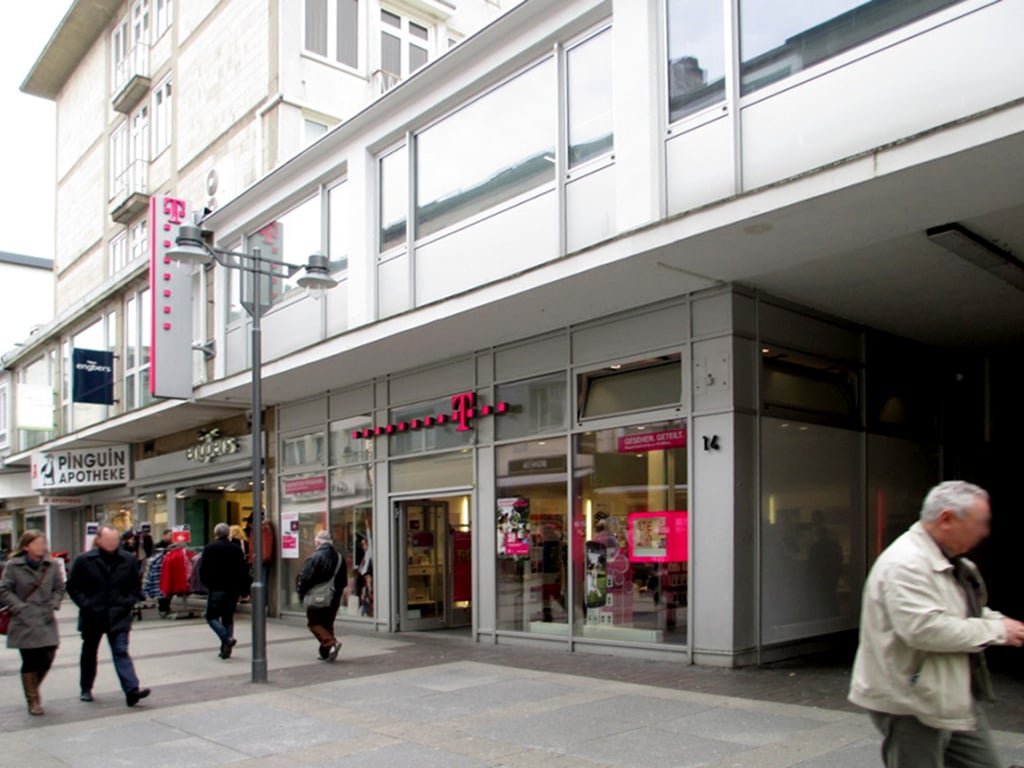 Store photo