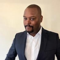 Allstate Insurance Representative Robert Hill-Hart
