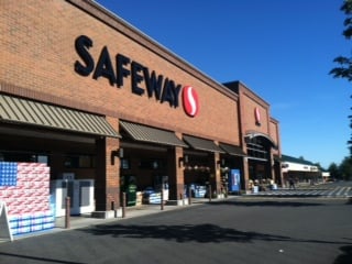 Safeway Store Front Picture at 2637 N Pearl St in Tacoma WA