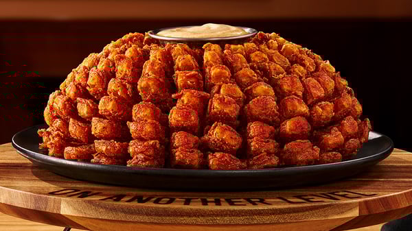 BLOOMIN’ ONION®