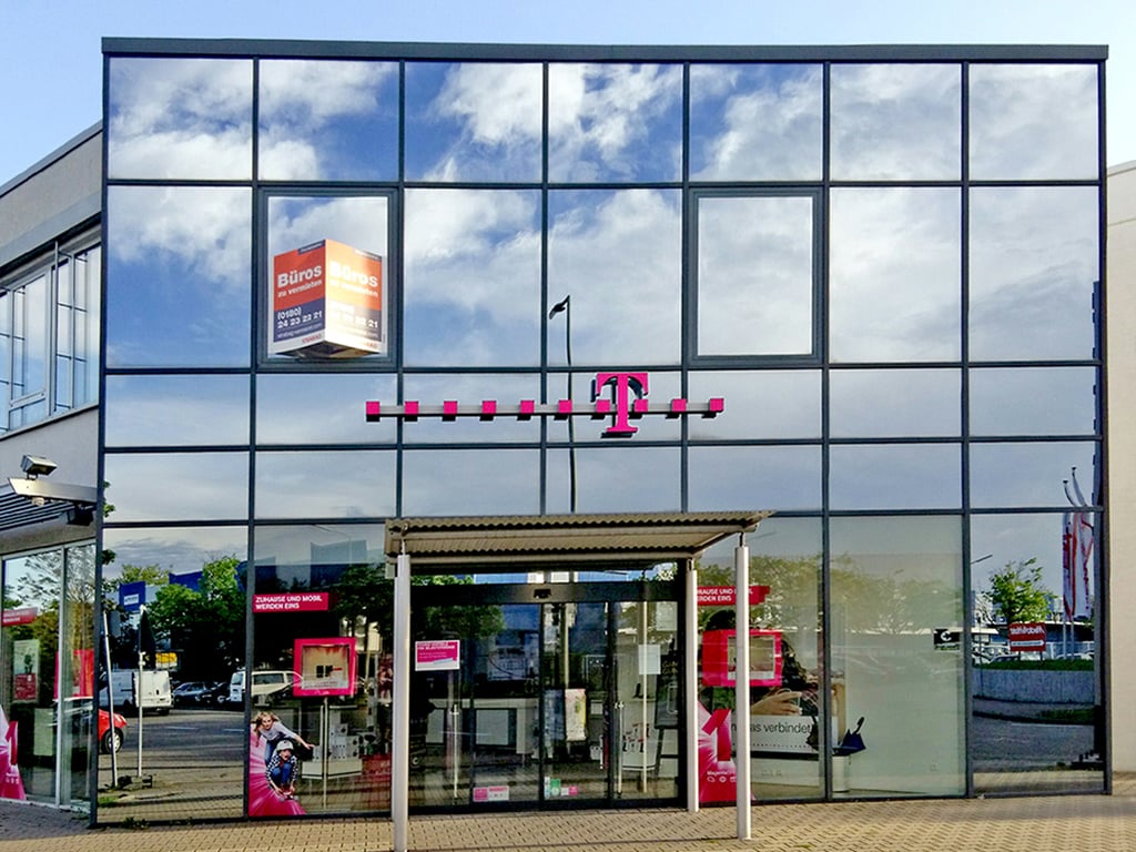 Store photo