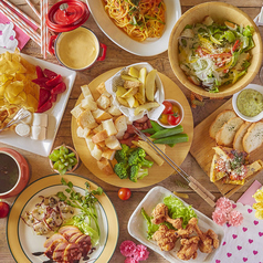 【チーズ女子会コース】季節野菜のチーズフォンデュ付♪3時間飲み放題付 《7品3500円》