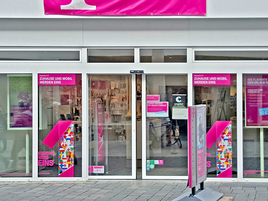 Store photo