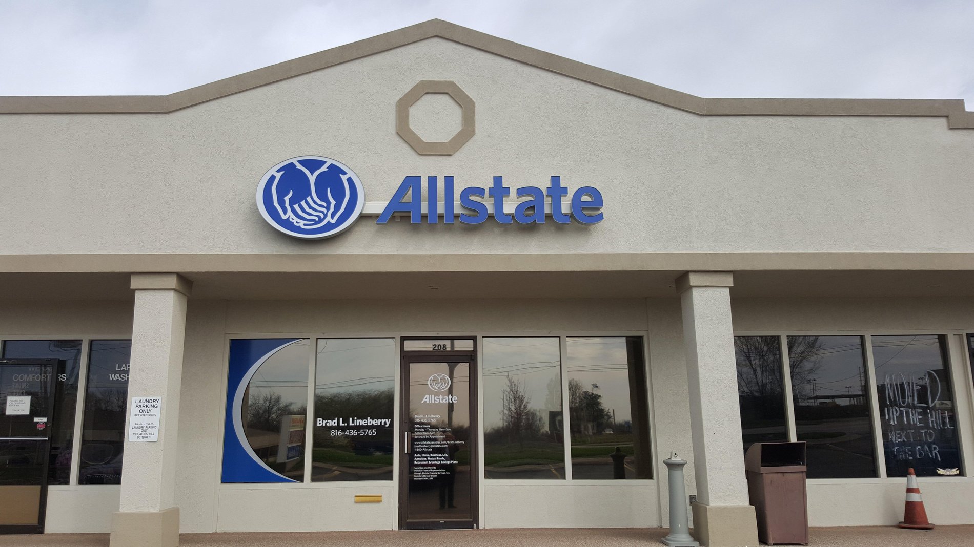Exterior 208 NE 72nd St Gladstone, MO 64118