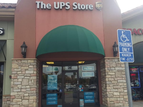 Facade of The UPS Store Sierra Crossroads