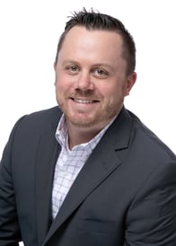 A headshot of Goosehead agent Justin Lawhorn