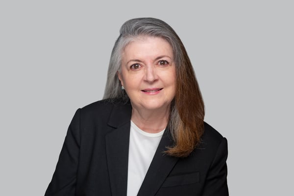 Lori Specker Advisor Headshot image