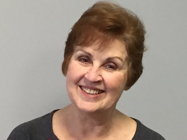 Gail Barrow ? Gail Barrow : Agent Photo