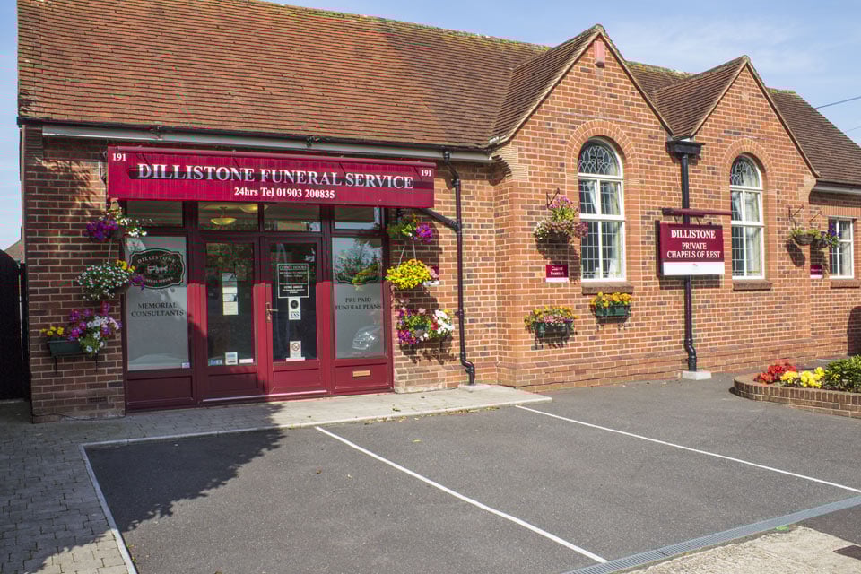 Dillistone Funeral Directors in Worthing, West Sussex.