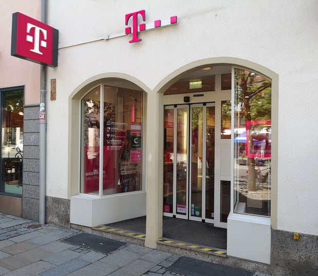 Store photo