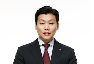 김진태's headshot