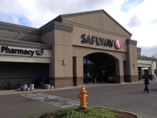 Safeway Store Front Picture at 5270 SW Philomath Blvd in Corvallis OR