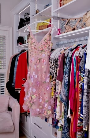 Valet Rod Feature Valet Feature