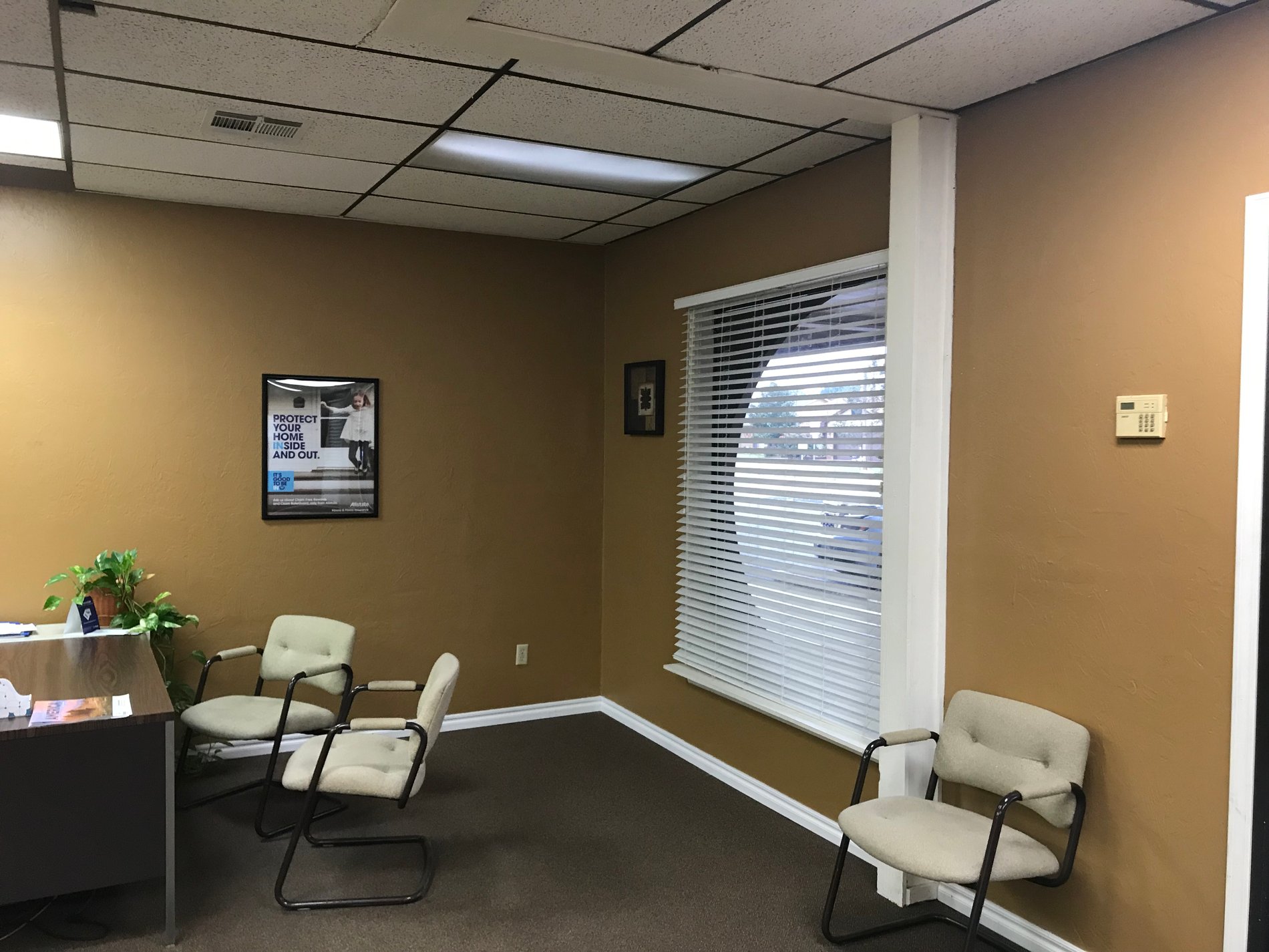 Photo gallery image