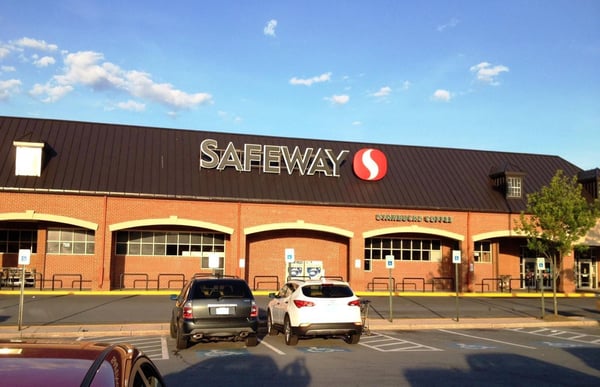 Safeway Store Front Photo at 7595 Greenbelt Rd in Greenbelt MD