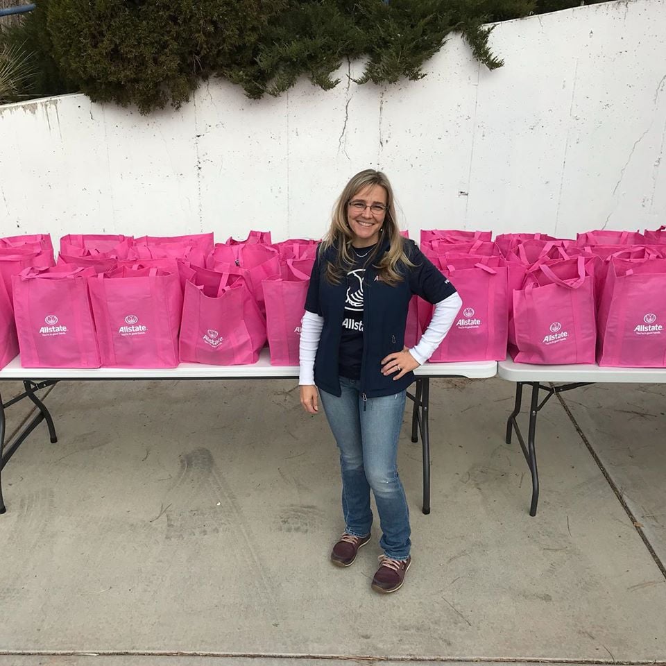Volunteering with Integrated Family Community Services for their Senior Thanksgiving Bag and Deliver Event