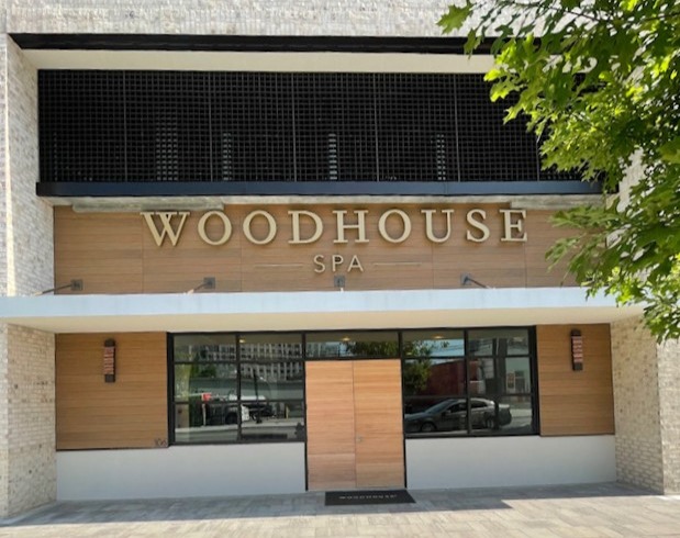 Front entrance Woodhouse Spa Buckhead.