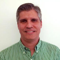 Eduardo Castro's headshot