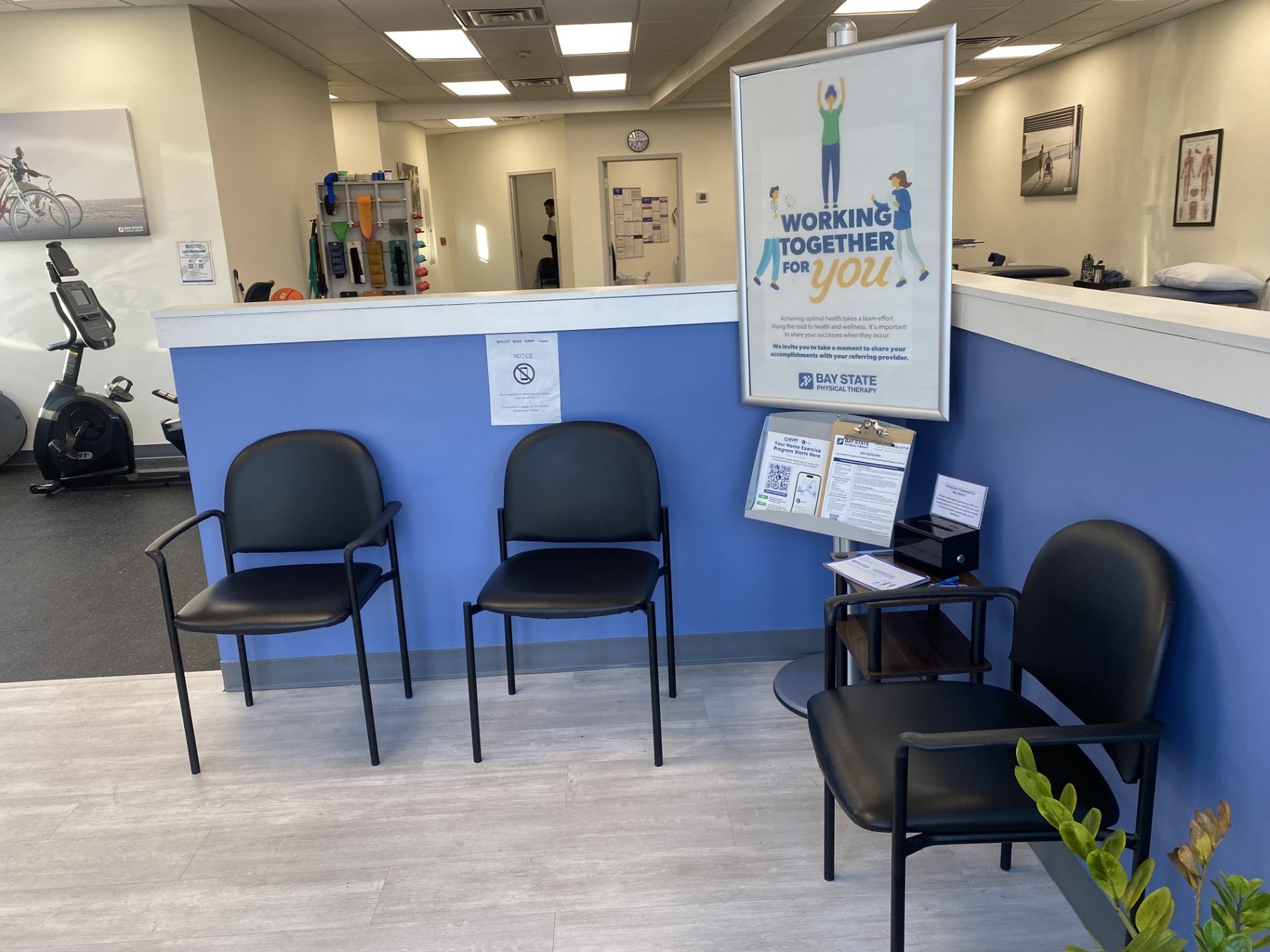 RI-Pawtucket-BSPT patient waiting room area.