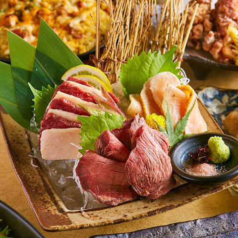 肉刺し盛り合わせ