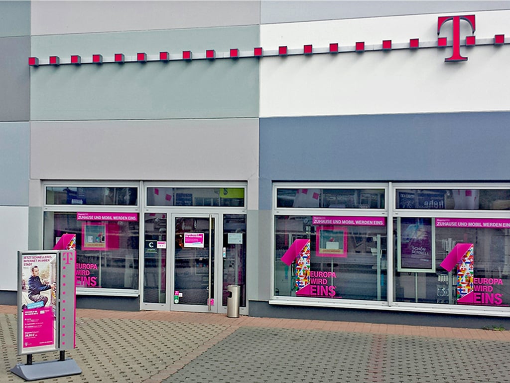 Store photo