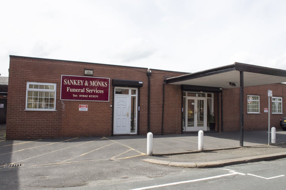 Sankey & Monks Funeral Directors in Leigh